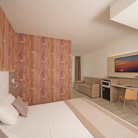 Hotel Strand A Frontemare Lido di Jesolo Esterno foto