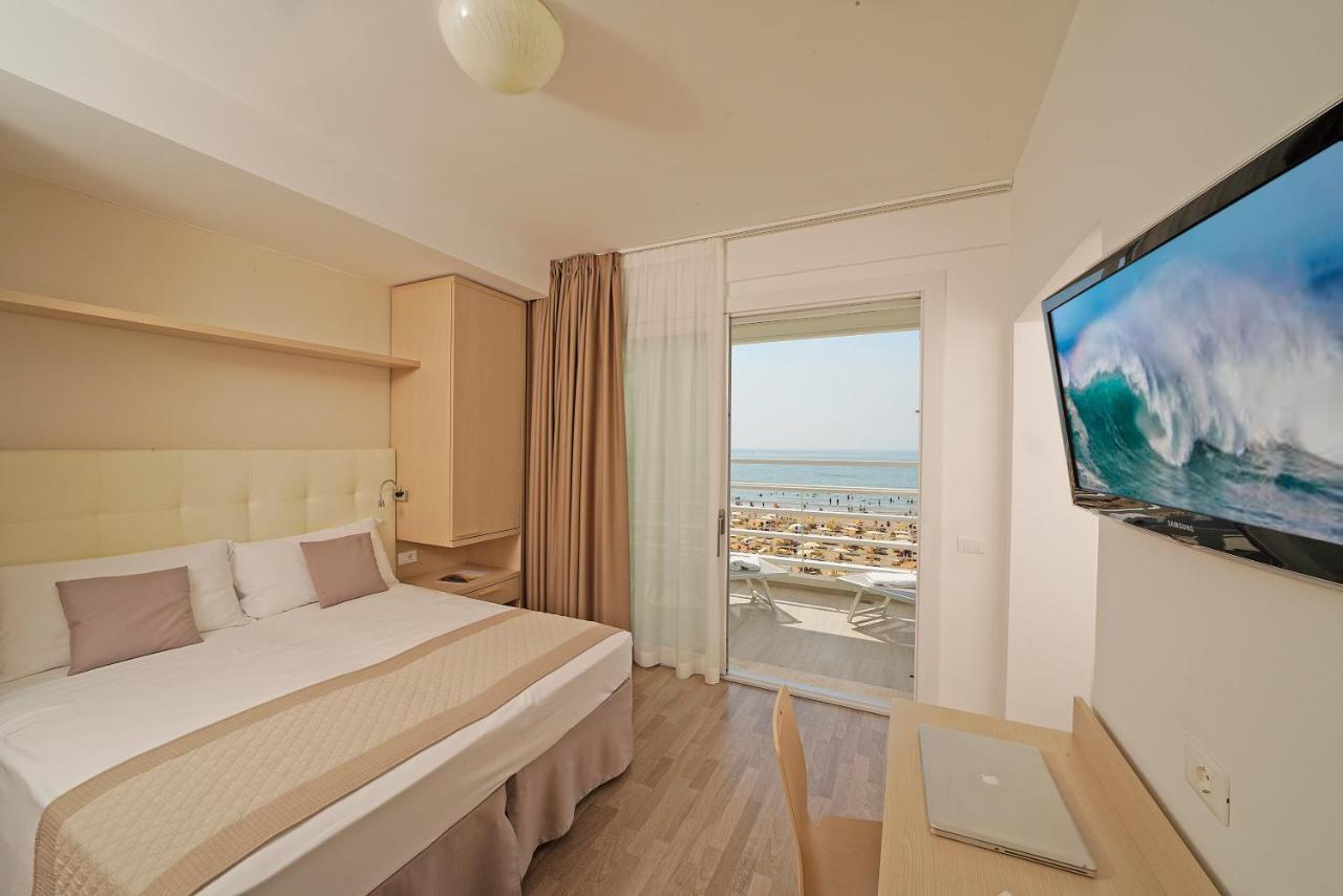 Hotel Strand A Frontemare Lido di Jesolo Esterno foto