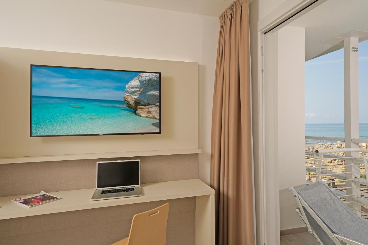 Hotel Strand A Frontemare Lido di Jesolo Esterno foto