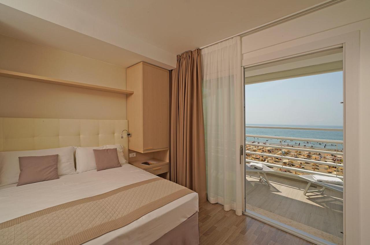 Hotel Strand A Frontemare Lido di Jesolo Esterno foto