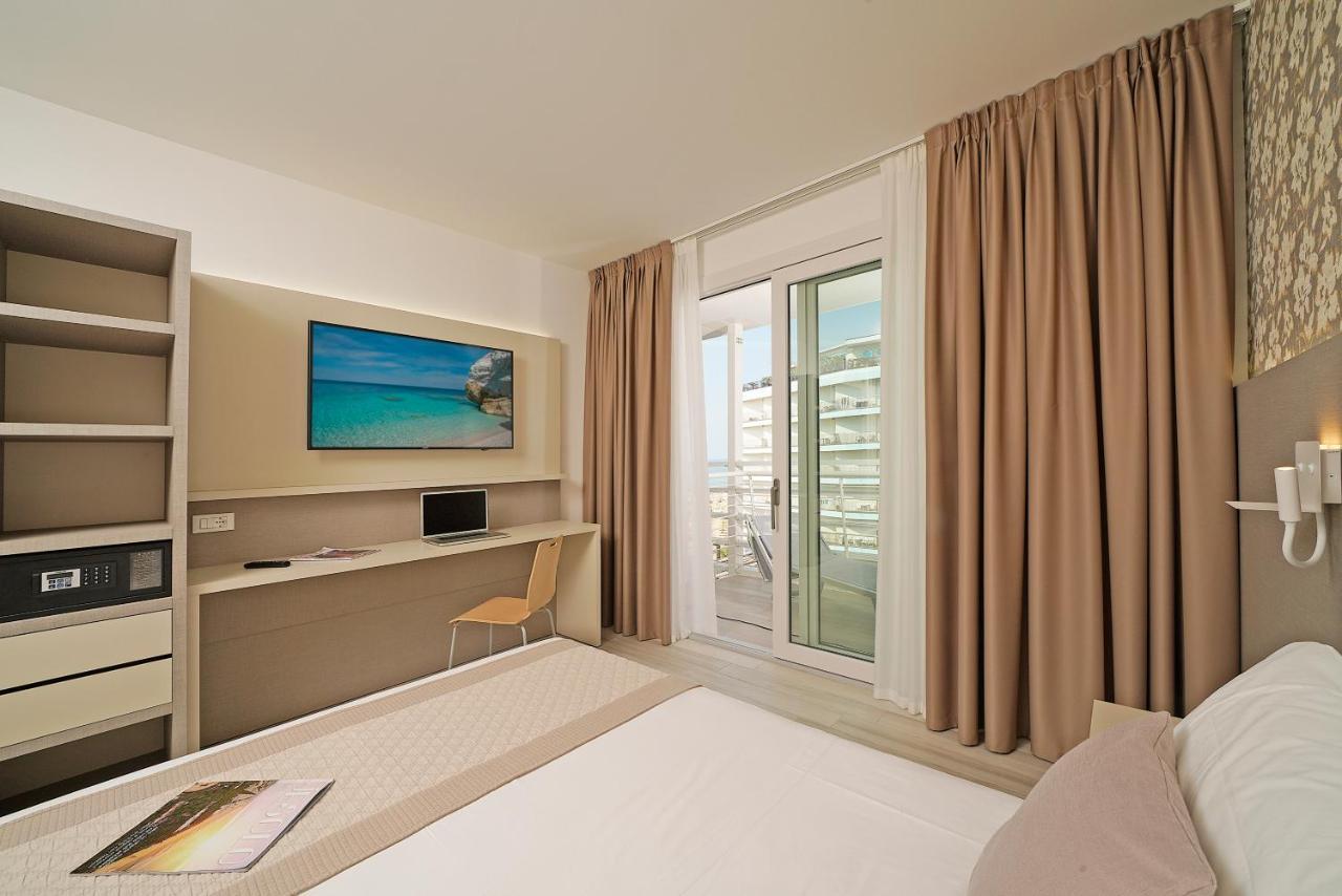 Hotel Strand A Frontemare Lido di Jesolo Esterno foto