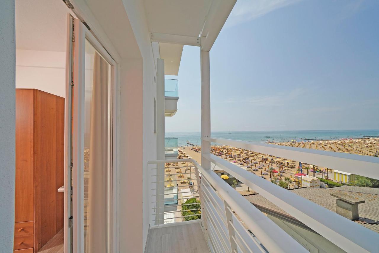 Hotel Strand A Frontemare Lido di Jesolo Esterno foto