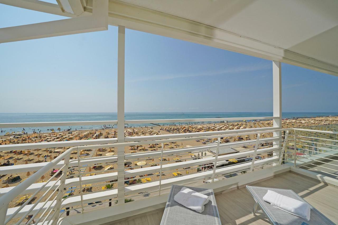 Hotel Strand A Frontemare Lido di Jesolo Esterno foto